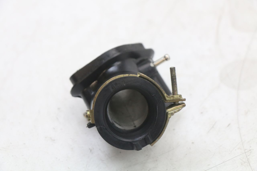 photo de PIPE ADMISSION PEUGEOT DJANGO 125 (2014 - 2017) - Gros plan technique