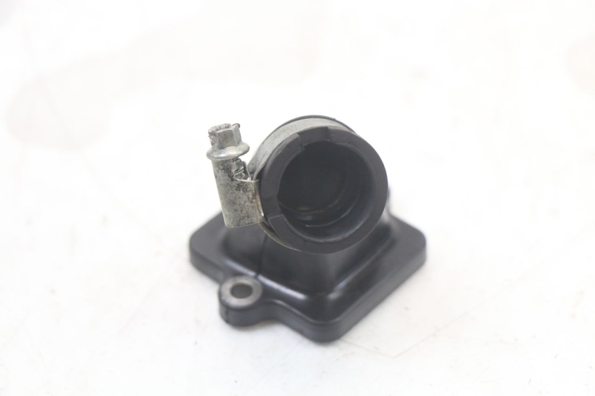 photo de PIPE D'ADMISSION PEUGEOT LUDIX 50 (2005 - 2007) - Vue d’ensemble