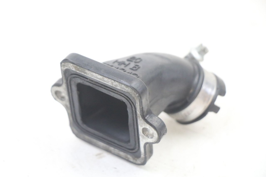 photo de PIPE ADMISSION PEUGEOT SPEEDFIGHT 3 LC 2T 50 (2009 - 2015) - Autre angle de vue