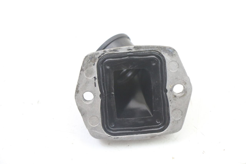 photo de PIPE ADMISSION PIAGGIO VESPA S 2T 50 (2007 - 2014) - Zoom état d’usage