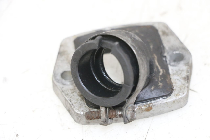 photo de PIPE ADMISSION PIAGGIO VESPA S 2T 50 (2007 - 2014) - Zoom état d’usage