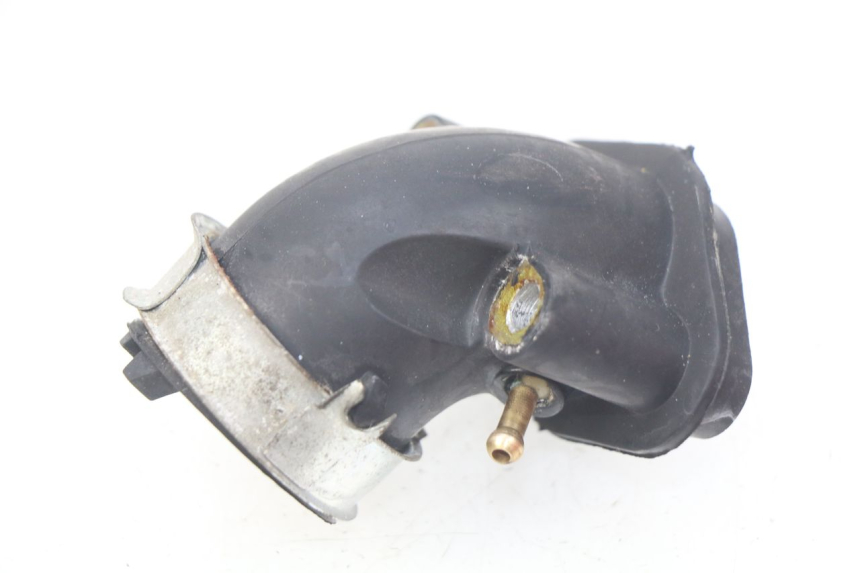 photo de PIPE D'ADMISSION TNT MOTOR ROMA 10' 4T 50 (2007 - 2018) - Autre angle de vue