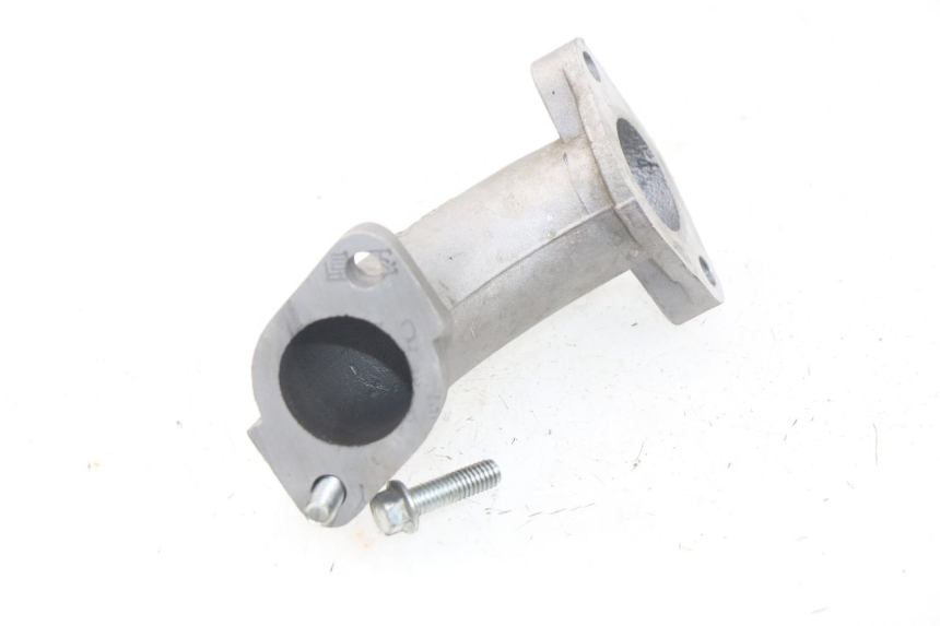 photo de PIPE ADMISSION MINI MX ROOKIE 125 - Détail de la pièce