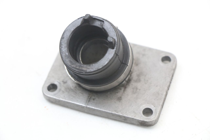 photo de PIPE ADMISSION APRILIA RS 50 (2006 - 2010) - Détail de la pièce