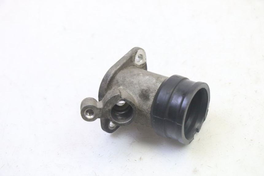 photo de PIPE ADMISSION PEUGEOT SATELIS 125 (2013 - 2018) - Vue principale