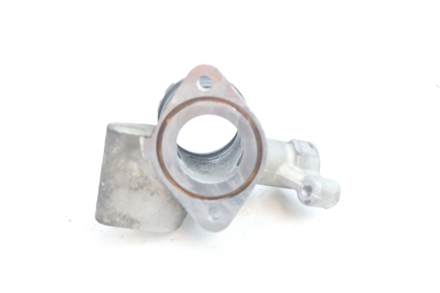 photo de PIPE D'ADMISSION PEUGEOT SATELIS 125 (2006 - 2009) - Gros plan technique