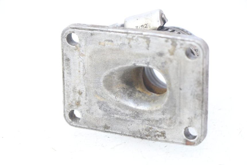 photo de PIPE D'ADMISSION DERBI SENDA 50 (2003 - 2005) - Autre angle de vue