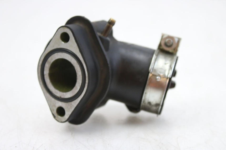 photo de PIPE D'ADMISSION KYMCO SENTO 100 (2008 - 2013) - Zoom état d’usage
