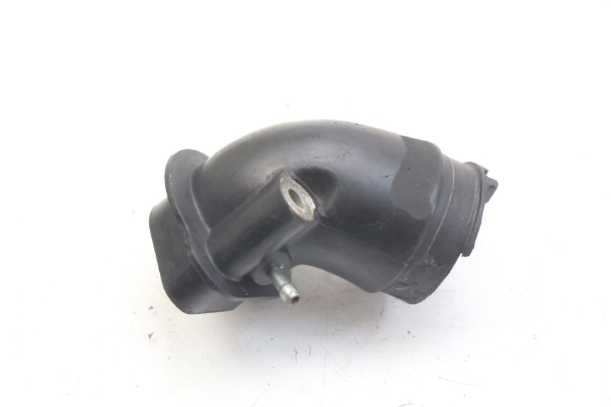 photo de PIPE ADMISSION RAZZO STEED 125 (2012 - 2018) - Détail de la pièce