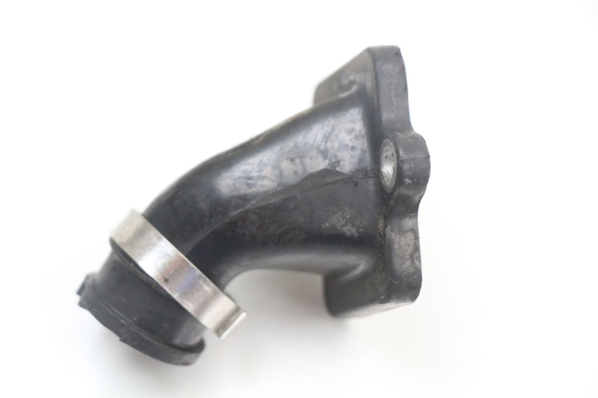 photo de PIPE ADMISSION PEUGEOT STREETZONE 2T 50 (2014 - 2019) - Vue d’ensemble