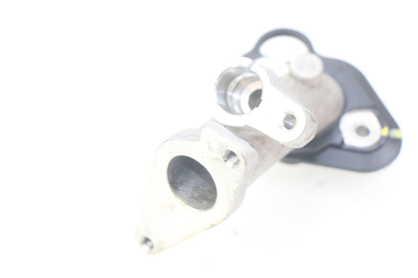 photo de PIPE D'ADMISSION PEUGEOT STREETZONE 4T 50 (2018 - 2023) - Détail de la pièce