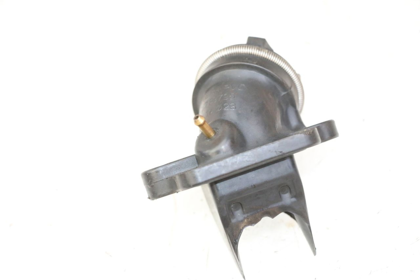 photo de PIPE ADMISSION PEUGEOT STREETZONE I 2T 50 (2018 - 2020) - Détail de la pièce