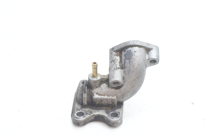 photo de PIPE ADMISSION PEUGEOT TREKKER 50 (1995 - 2004) - Détail de la pièce