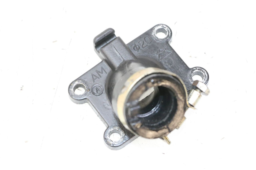 photo de PIPE ADMISSION YAMAHA TZR 50 (2008 - 2016) - Zoom état d’usage