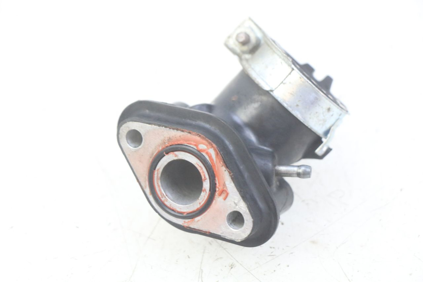 photo de PIPE D'ADMISSION PEUGEOT V-CLIC VCLIC 50 (2007 - 2013) - Détail de la pièce