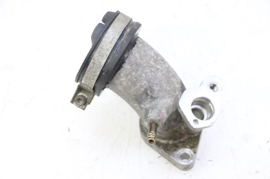 photo de PIPE ADMISSION YAMAHA X-MAX XMAX 250 (2006 - 2009) - Vue principale