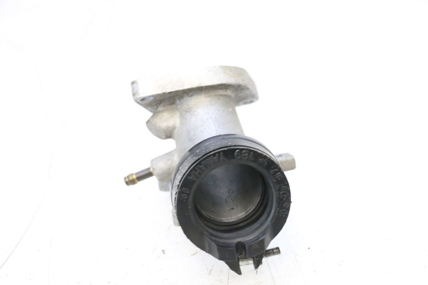 photo de PIPE ADMISSION YAMAHA X-MAX XMAX 125 (2010 - 2013) - Vue d’ensemble