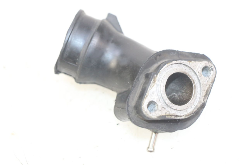 photo de PIPE D'ADMISSION SYM X-PRO 4T 50 (2014 - 2021) - Autre angle de vue