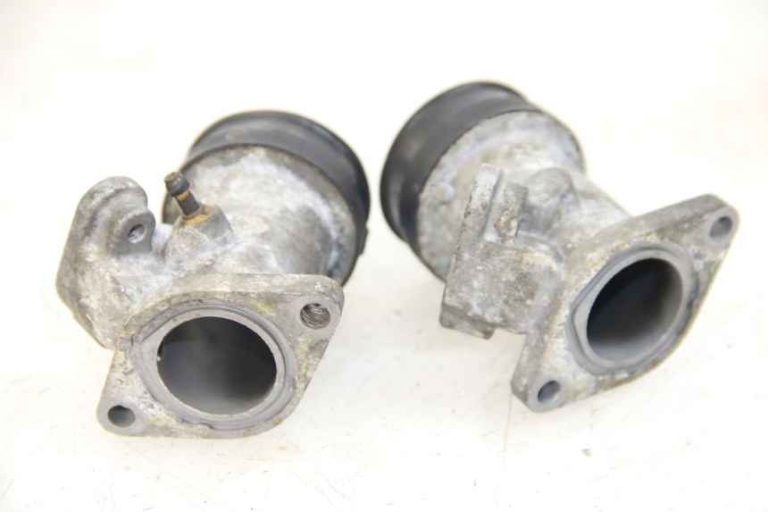 photo de PIPE D'ADMISSION YAMAHA XP T-MAX TMAX 500 (2004 - 2007) - Autre angle de vue