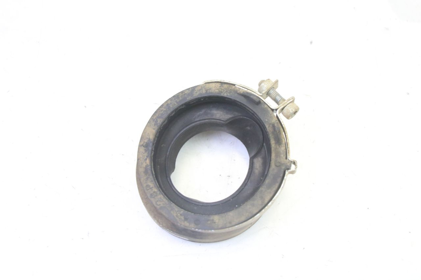 photo de PIPE ADMISSION YAMAHA YFM GRIZZLY 550 (2008 - 2015) - Détail de la pièce
