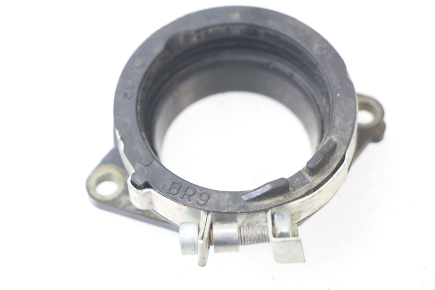 photo de PIPE ADMISSION YAMAHA YZF YZ-F 450 (2018 - 2021) - Détail de la pièce