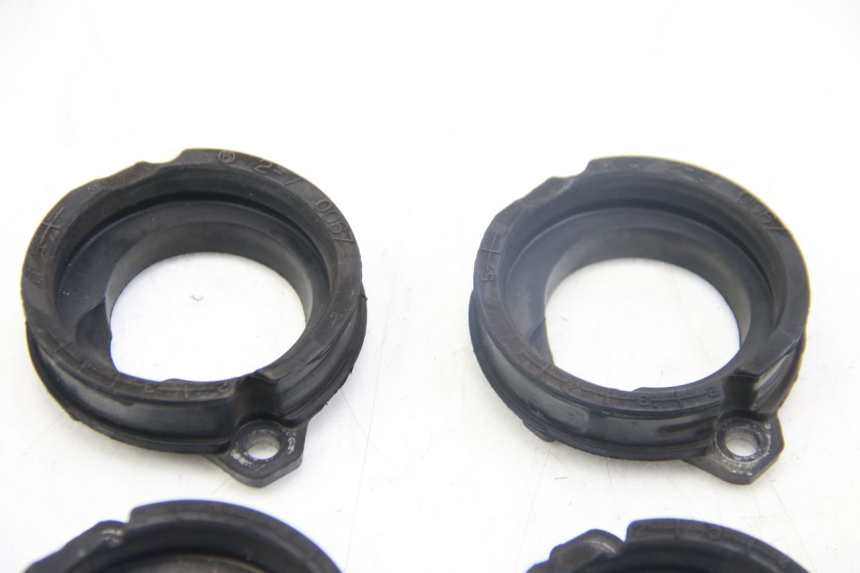 photo de PIPE D'ADMISSION KAWASAKI Z ABS 1000 (2014 - 2020) - Autre angle de vue