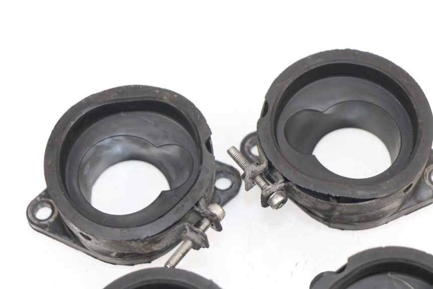 photo de PIPE ADMISSION KAWASAKI Z S 750 (2003 - 2006) - Points de fixation