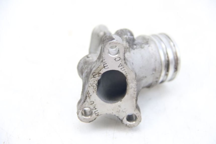 photo de PIPE D'ADMISSION PIAGGIO ZIP 4T 50 (2018 - 2020) - Détail de la pièce