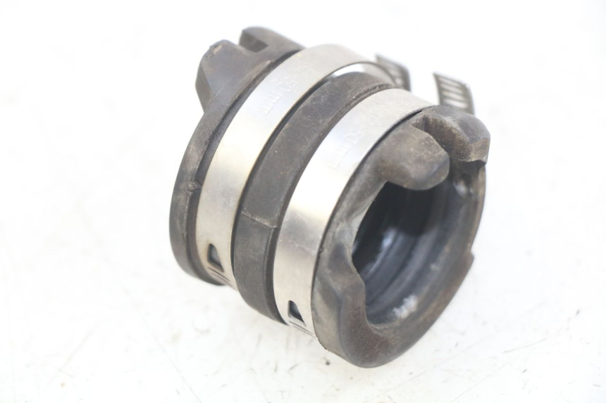 photo de PIPE D'ADMISSION PIAGGIO ZIP 4T 50 (2018 - 2020) - Détail de la pièce