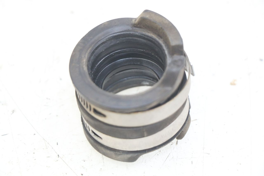 photo de PIPE D'ADMISSION PIAGGIO ZIP 4T 50 (2018 - 2020) - Zoom état d’usage