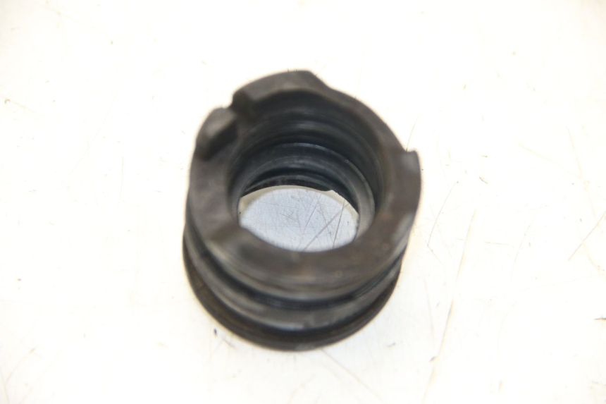 photo de PIPE D'ADMISSION PIAGGIO ZIP 4T 50 (2018 - 2020) - Détail de la pièce