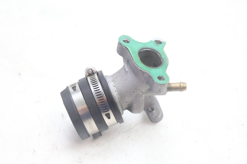 photo de PIPE ADMISSION PIAGGIO ZIP IGET 4T 50 (2021 - 2023) - Gros plan technique