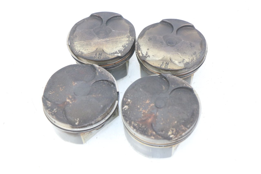 photo de PISTON HONDA CBRF CBR-F PC41 600 (2011 - 2013) - Points de fixation