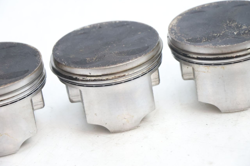 photo de PISTON SUZUKI GSF N BANDIT 1200 (2001 - 2005) - Détails caractéristiques