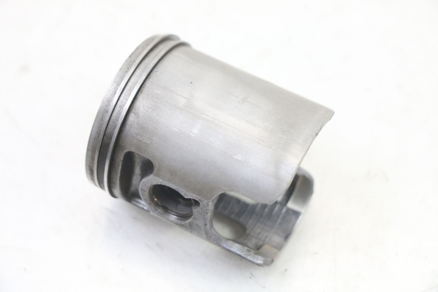 photo de PISTON HONDA MTX TC02 125 (1987 - 1989) - Autre angle de vue
