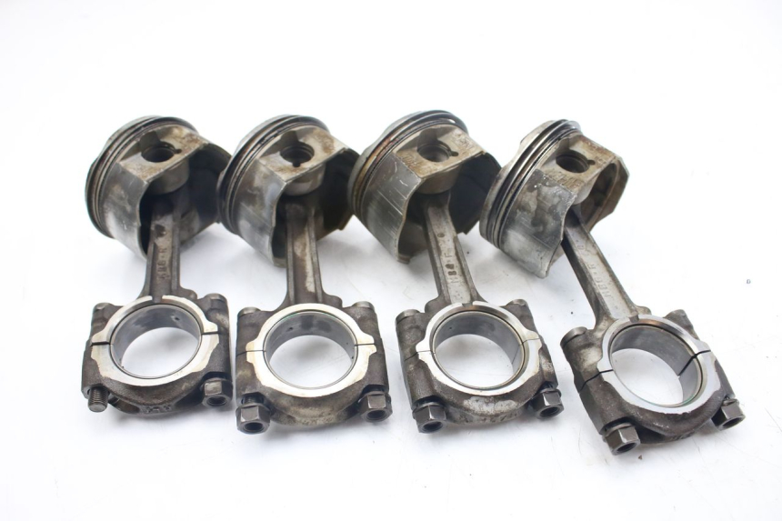 photo de PISTON HONDA VFR FI RC46 800 (1998 - 2001) - Vue principale