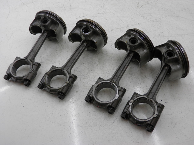 photo de PISTON YAMAHA FJR 1300 (2004 - 2005) - Vue principale