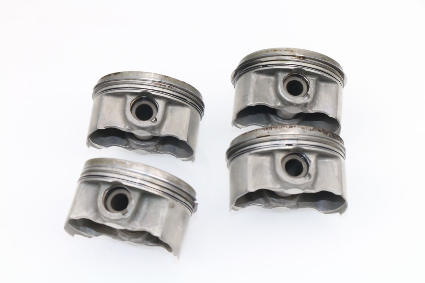 photo de PISTON YAMAHA YZF R6 600 (1999 - 2001) - Zoom état d’usage