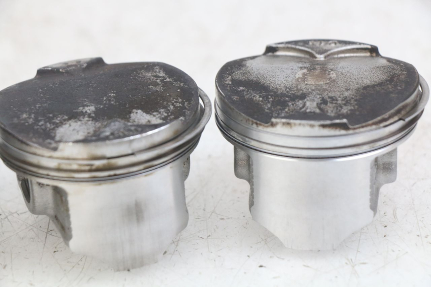 photo de PISTON KAWASAKI Z 750 (2007 - 2013) - Vue rapprochée