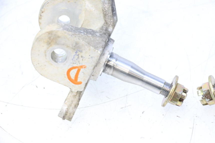 photo de PIVOT FUSEE KYMCO MXU R 250 (2004 - 2010) - Vue d’ensemble