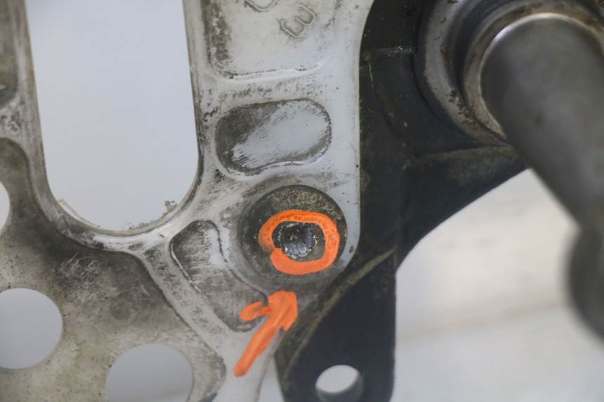 photo de PIVOT FUSEE YAMAHA YFM R RAPTOR 250 (2008 - 2014) - Autre angle de vue