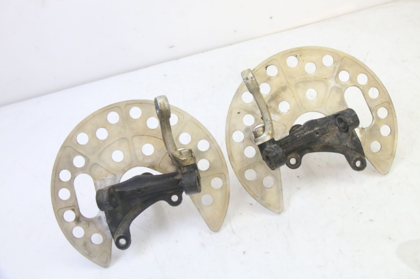 photo de PIVOT FUSEE YAMAHA YFM R RAPTOR 250 (2008 - 2014) - Points de fixation