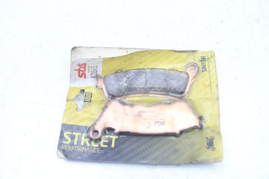 photo de PLAQUETTE FREIN AVANT HONDA NTV DEAUVILLE ABS 700 (2007 - 2016) - Vue principale