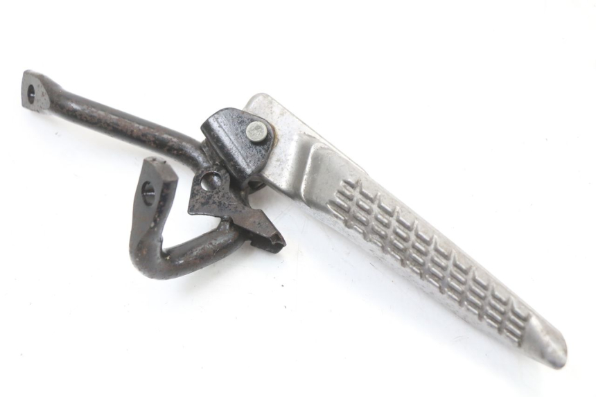 photo de PLATINE CALE PIED ARRIERE DROIT JONWAY AZTRAL 125 (2008 - 2017) - Zoom état d’usage