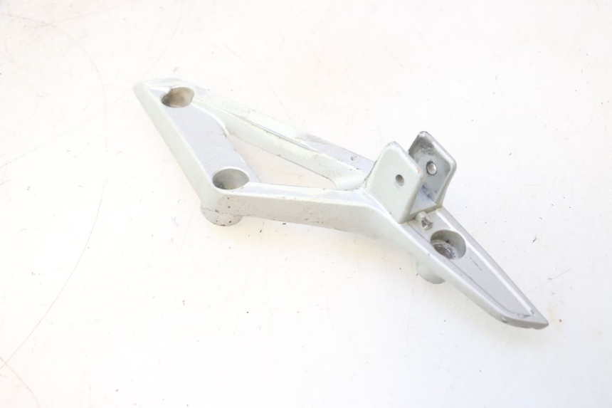 photo de PLATINE CALE PIED ARRIERE DROIT MASH BIBOP 2.0 50 (2021 - 2026) - Gros plan technique
