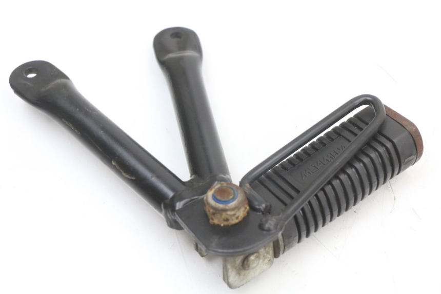 photo de PLATINE CALE PIED ARRIERE DROIT SHERCO CITY CORP 125 (2003 - 2007) - Zoom état d’usage