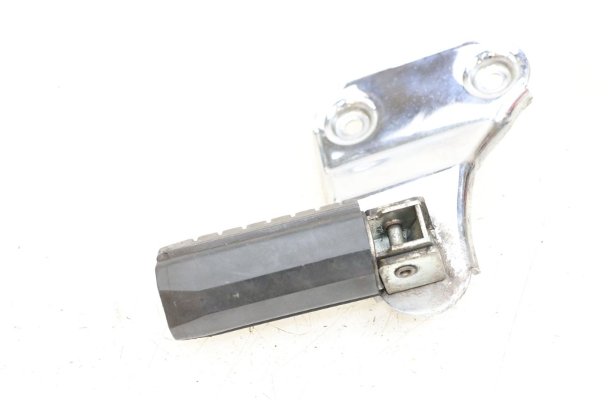 photo de PLATINE CALE PIED ARRIERE DROIT APRILIA CLASSIC 125 (1995 - 2001) - Zoom état d’usage