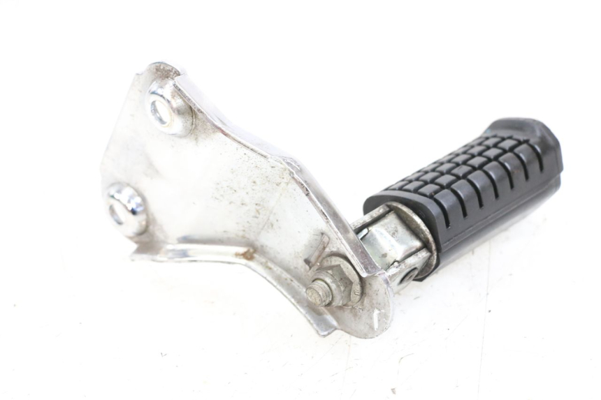 photo de PLATINE CALE PIED ARRIERE DROIT APRILIA CLASSIC 125 (1995 - 2001) - Vue d’ensemble