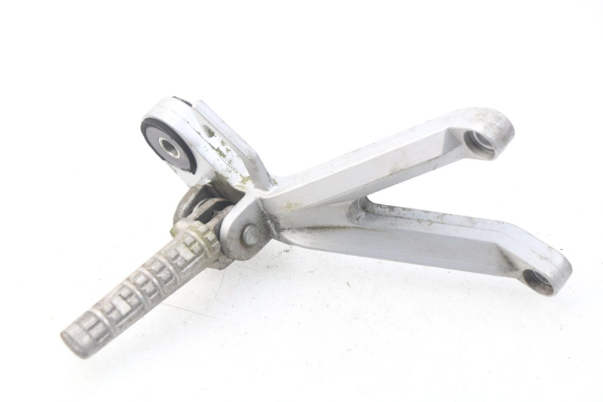 photo de PLATINE CALE PIED ARRIERE DROIT HYOSUNG COMET GTR 125 (2007 - 2014) - Vue principale