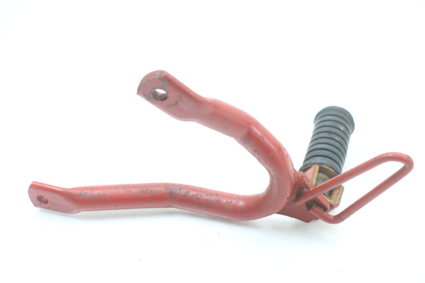 photo de Rear right footpeg mounting bracket YAMAHA DTLC 125 (1982 - 1987) - Gros plan technique